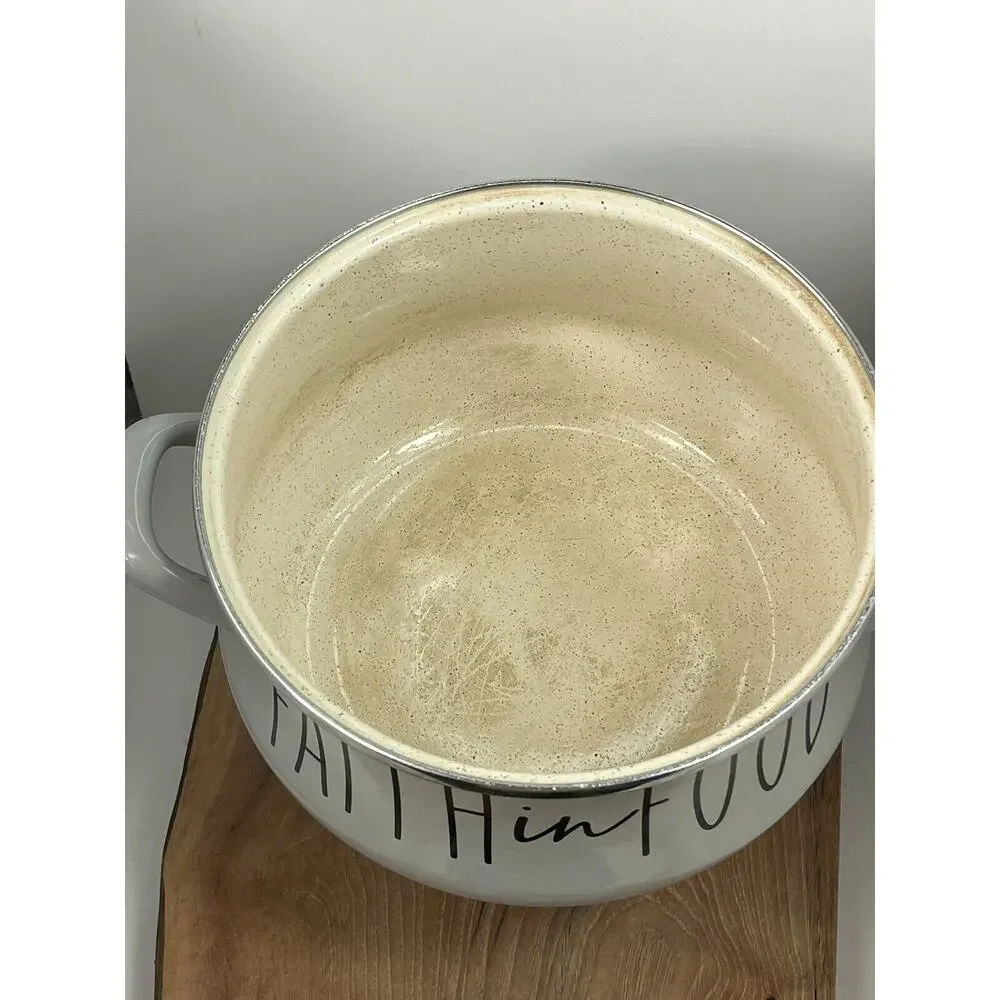 Chefs Atelier Light Grey 4.8 QT Enameled Steel Pot Faith in Food